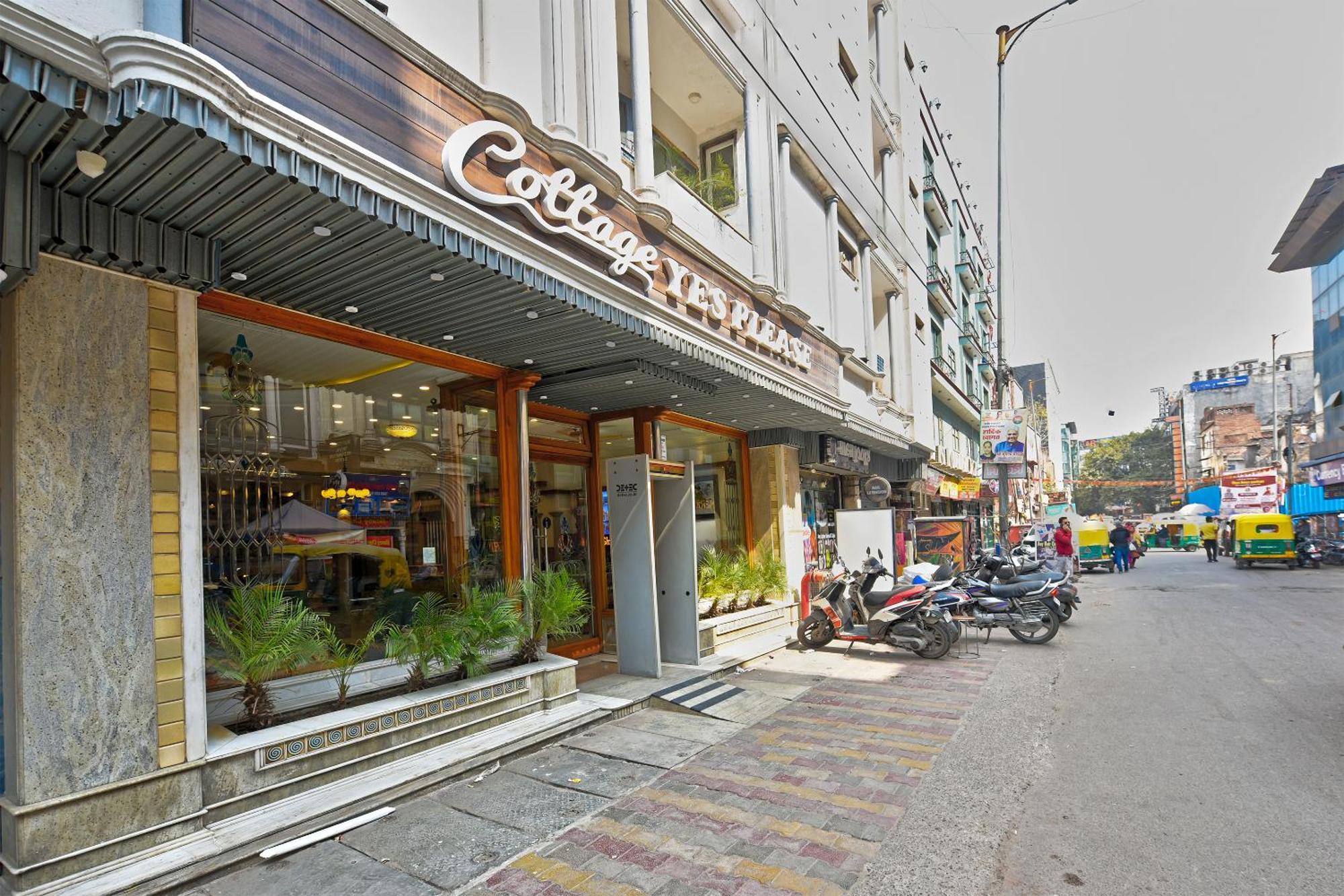 Hotel The Cottage Yes Please - Traveller Choice Award Winner 2025 New Delhi Exterior photo