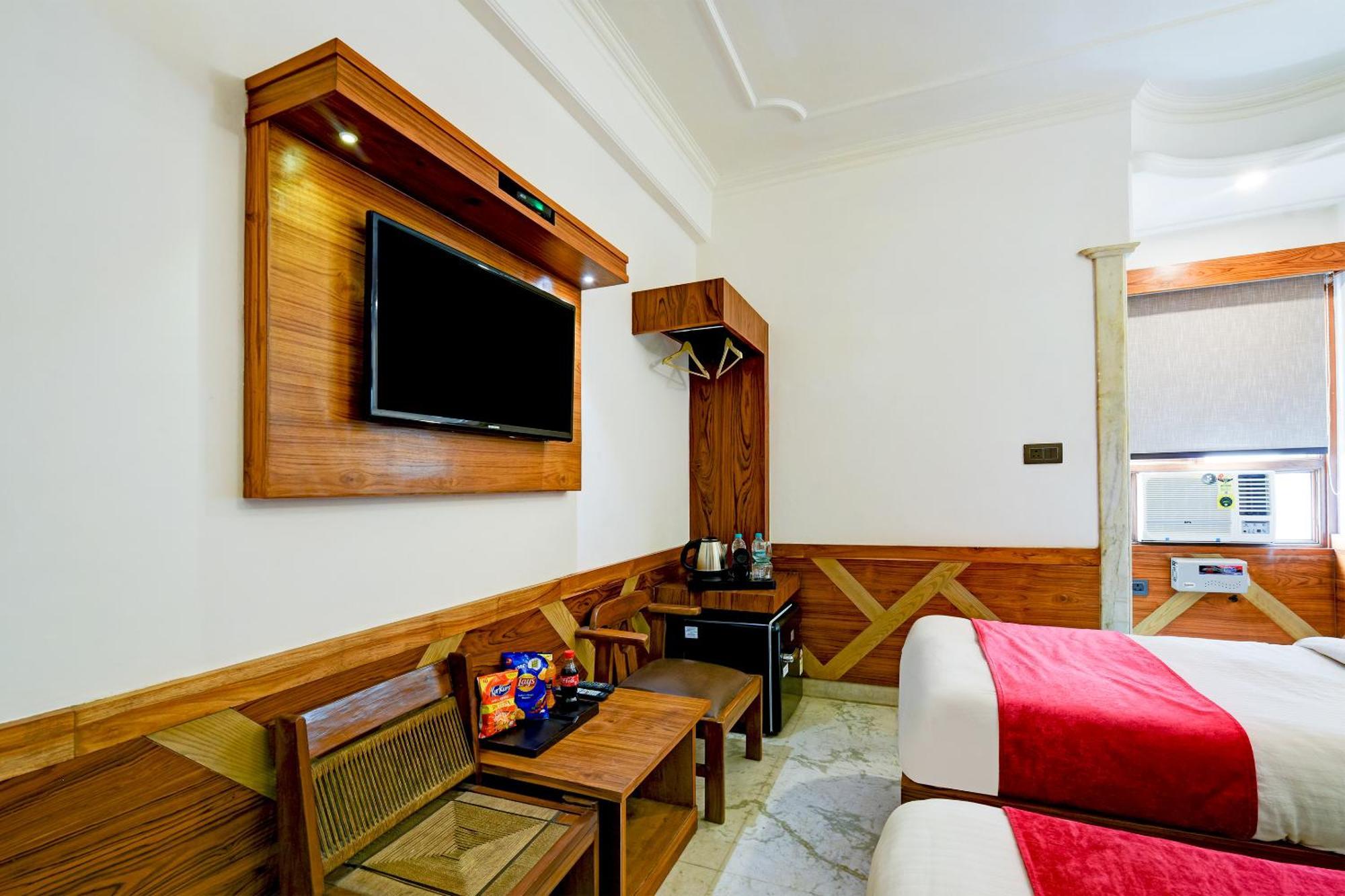 Hotel The Cottage Yes Please - Traveller Choice Award Winner 2025 New Delhi Exterior photo