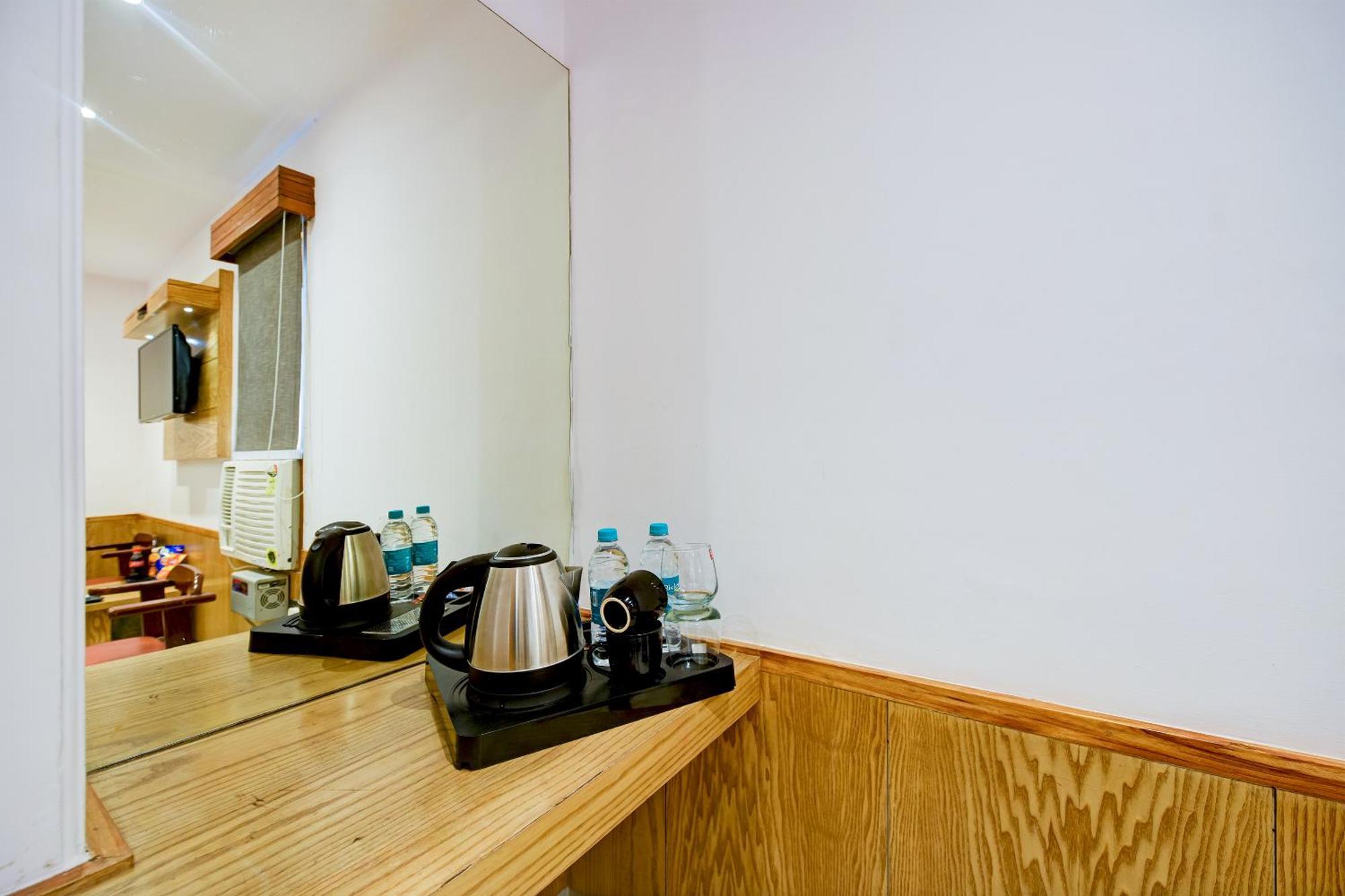 Hotel The Cottage Yes Please - Traveller Choice Award Winner 2025 New Delhi Exterior photo