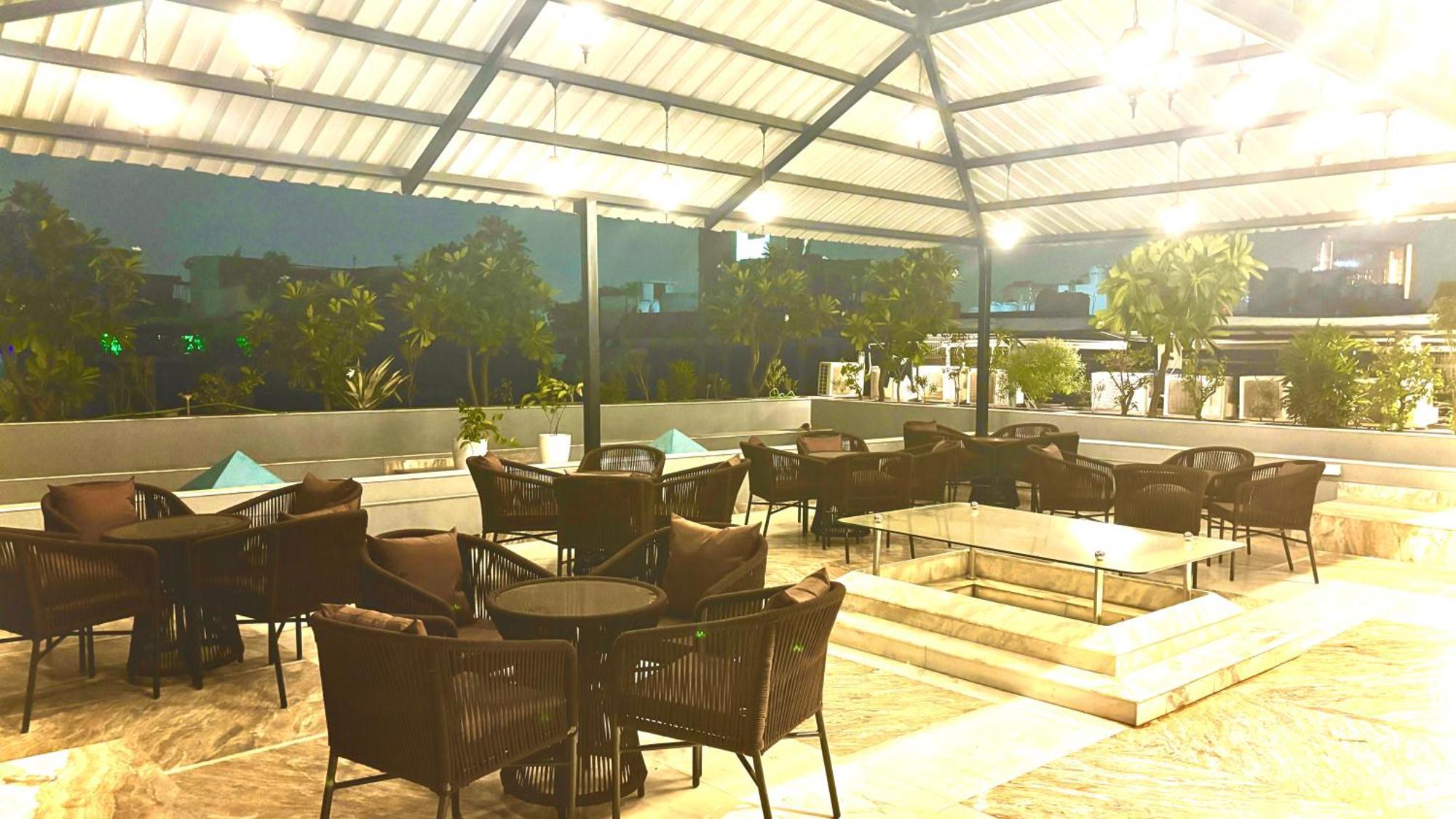 Hotel The Cottage Yes Please - Traveller Choice Award Winner 2025 New Delhi Exterior photo